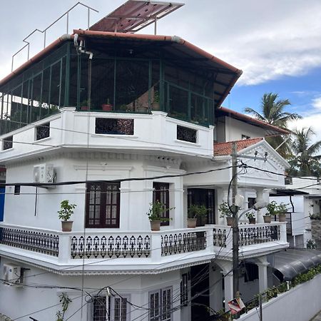 Beza Homestay Kochi Dış mekan fotoğraf